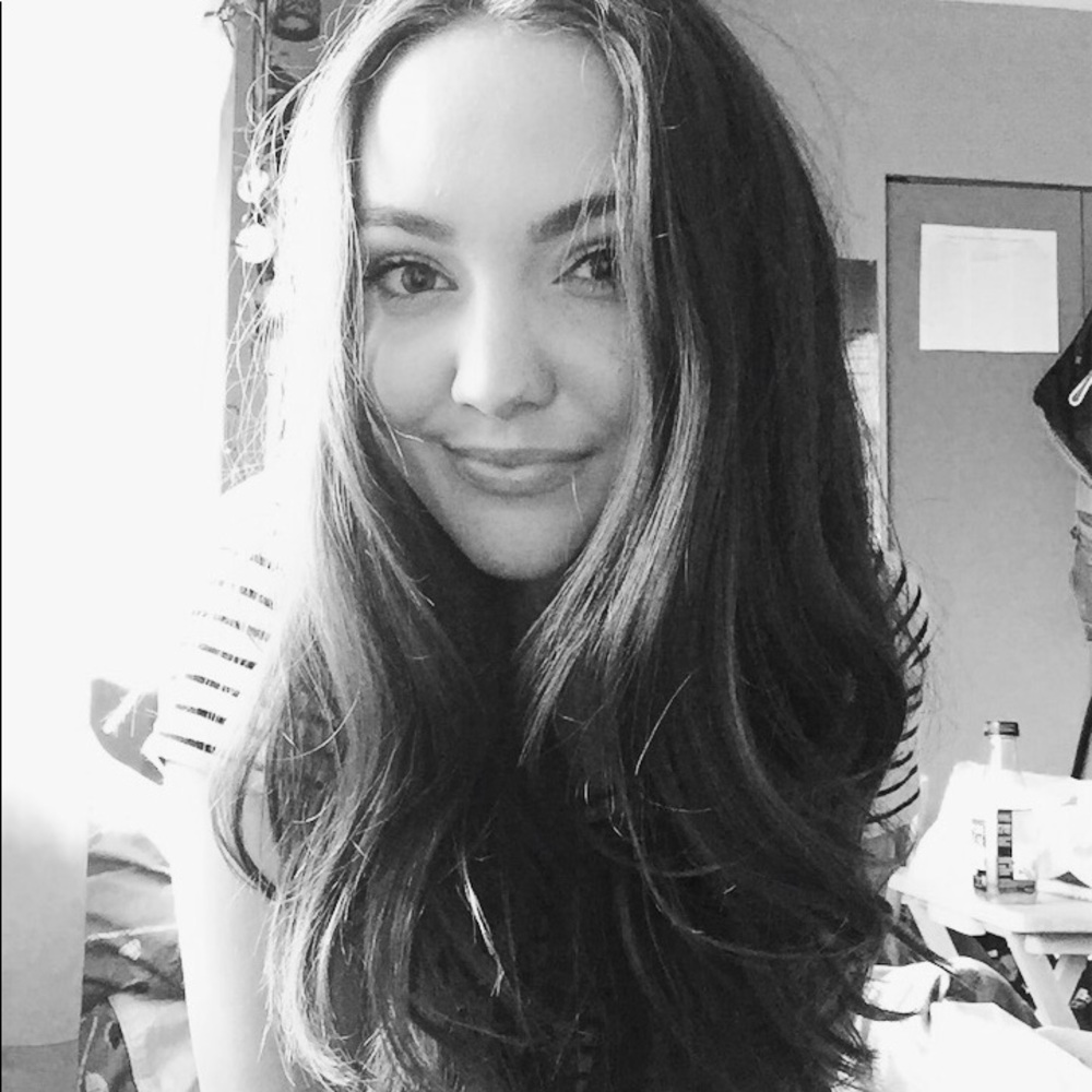 Meet your Posher, Julia